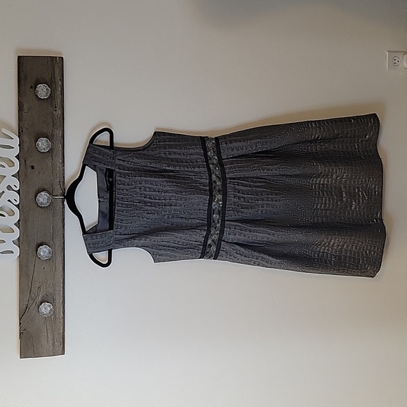 Carmen Marc Valvo Dresses & Skirts - NWT Carmen Marc Valvo Dress SZ 12